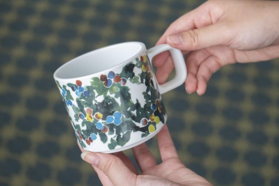 hasami porcelain 手繪聖誕紅馬克杯 