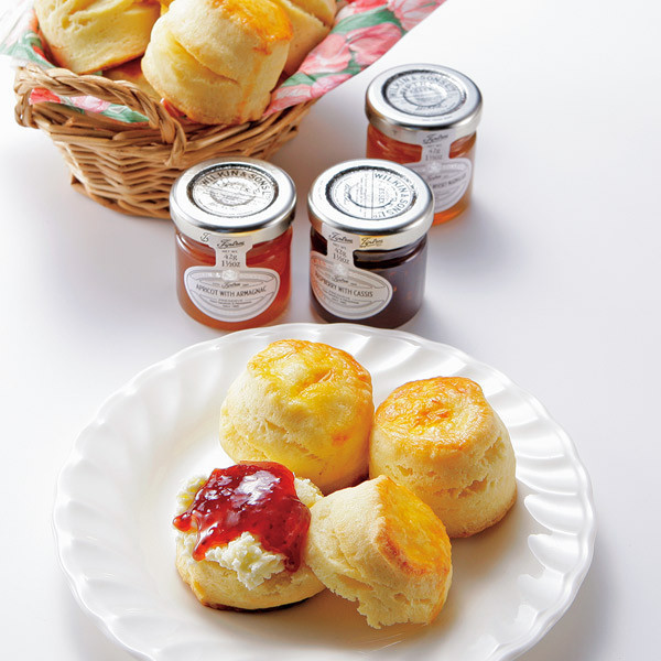 **預購** Tiptree草莓&柳橙迷你果醬組 