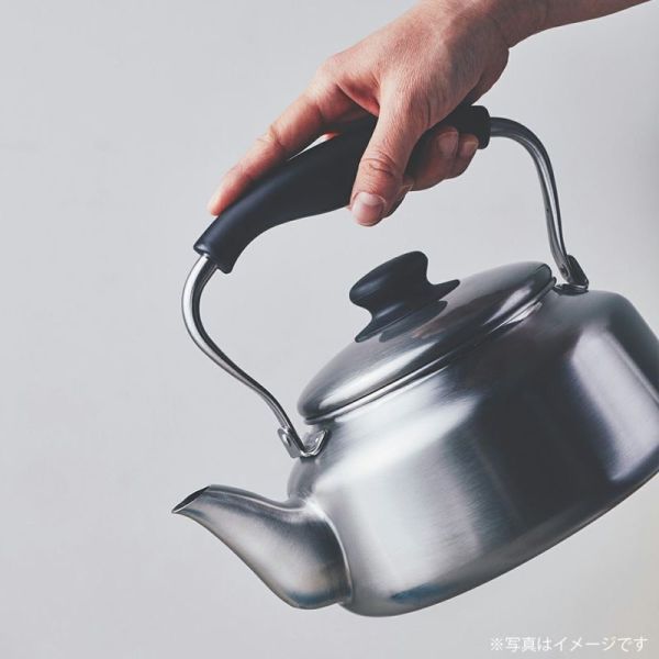 柳宗理 霧面不鏽鋼水壺 2.5L(直火/IH爐) 
