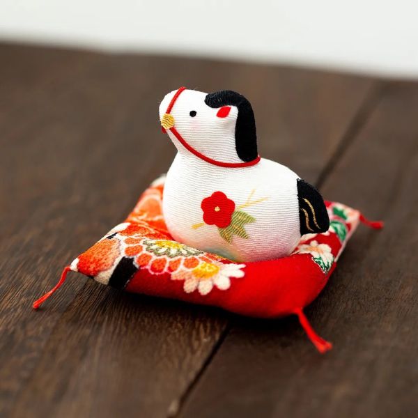 龍虎作 招福干支馬陶瓷縐布擺設 