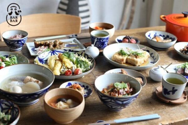 BARBAR 伊呂波菊花圓點點圖陶瓷茶杯 