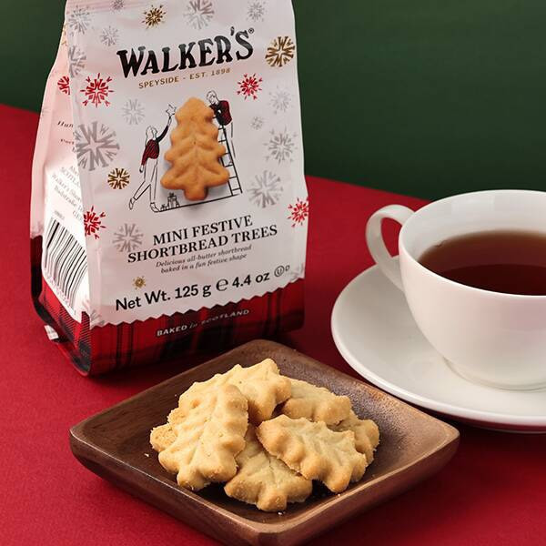 **預購** Walkers 聖誕樹/薑餅人造型奶油餅乾袋裝 