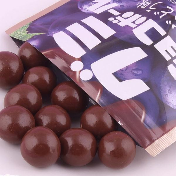 森永 大玉大嘴鳥葡萄軟糖巧克力球 