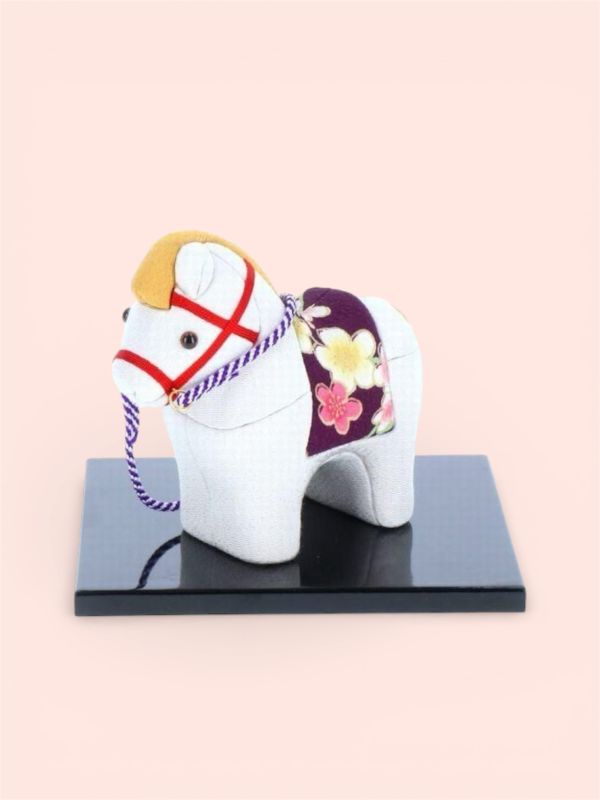 吉祥干支馬縐布木製擺設 