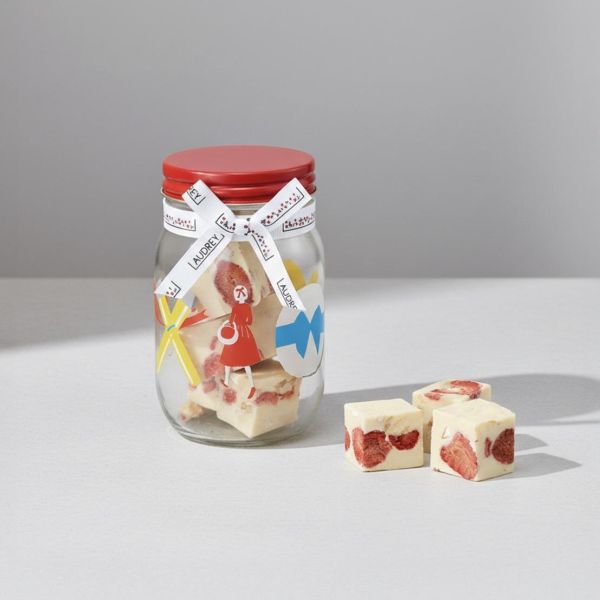 **預購**Audrey 期間限定 草莓白巧克力塊玻璃罐 