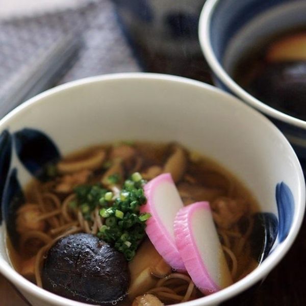 SENAN 波佐見燒藍花陶瓷圓碗 