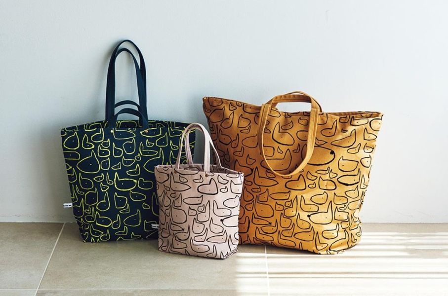 mina perhonen皆川明 滿版線條狗帆布袋M 