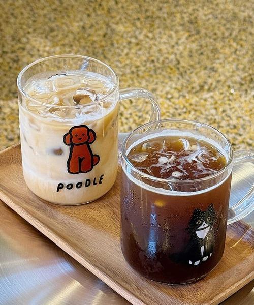 Made in I 兩種狗狗圖騰玻璃馬克杯 