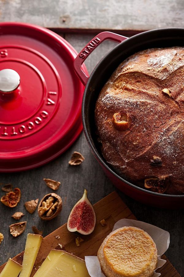 Staub 經典圓形琺瑯鑄鐵鍋 24cm 