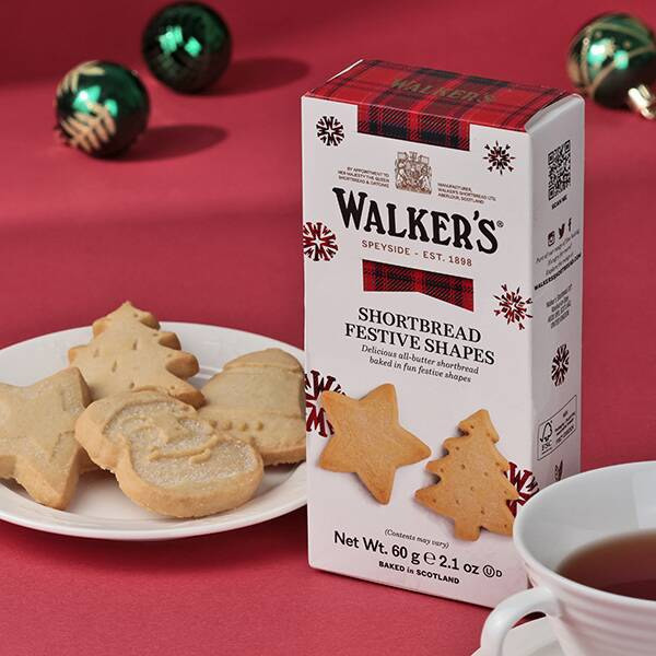 **預購** Walkers 聖誕樹/薑餅人造型奶油餅乾袋裝 