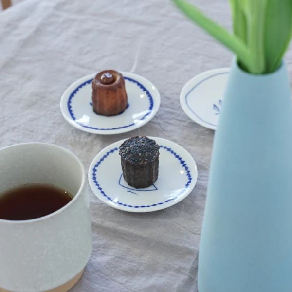 axcis 藍花朵陶瓷小碟 