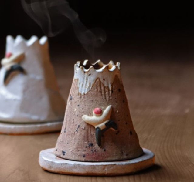 美濃燒 登火山造型錐香座 