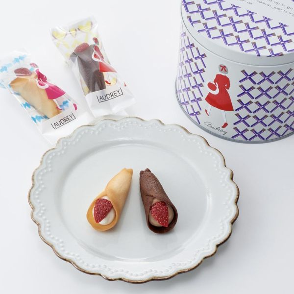 **預購**Audrey 期間限定 花束餅乾圓筒 