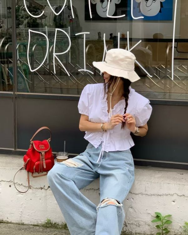 時髦又吸睛的日常丹寧褲 