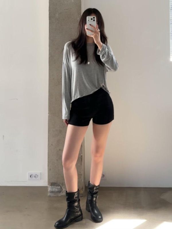 小性感穿進日常裡美背tee(3色) 