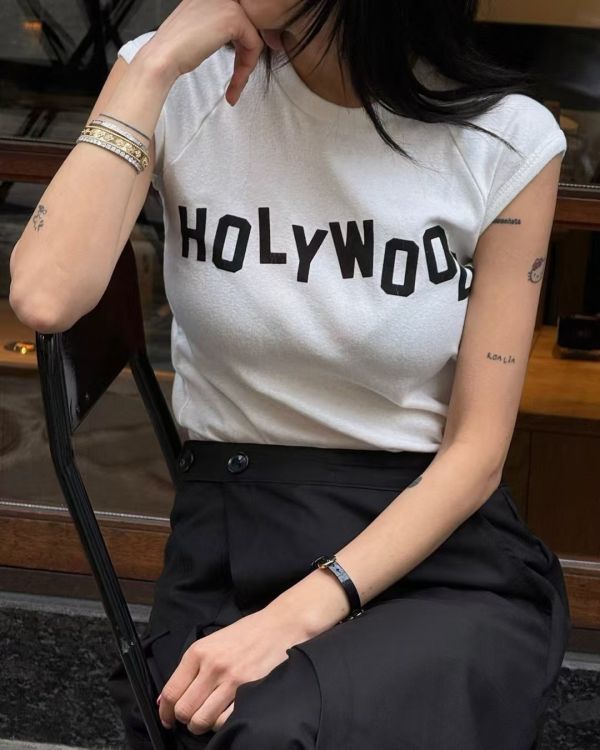 版型太好看修身字母tee(2色) 