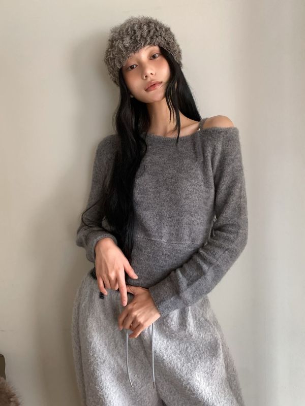 單穿就很有女人味-微短版毛絨上衣(4色) 