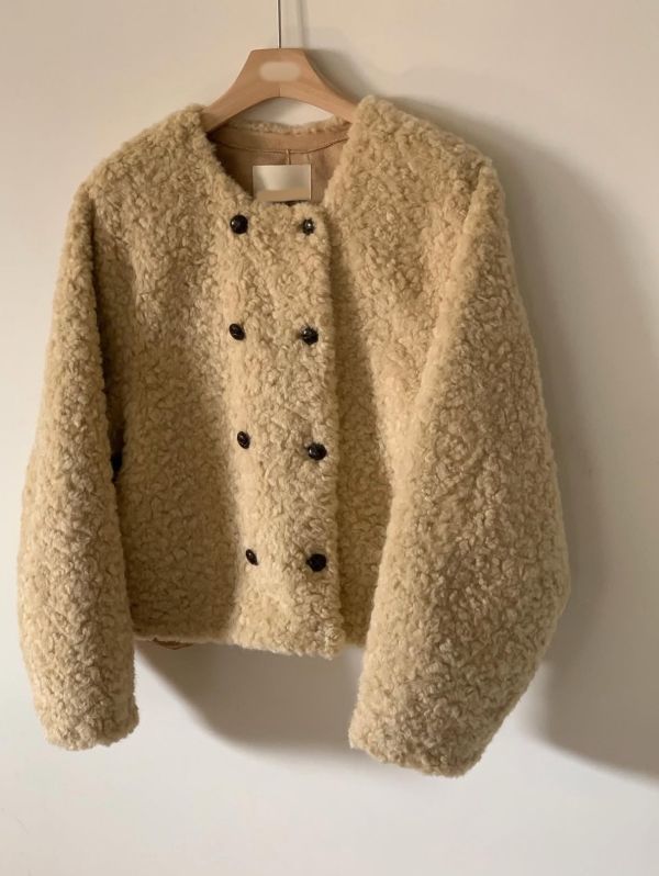 俐落的冬日比例-排扣毛毛外套(2色) 