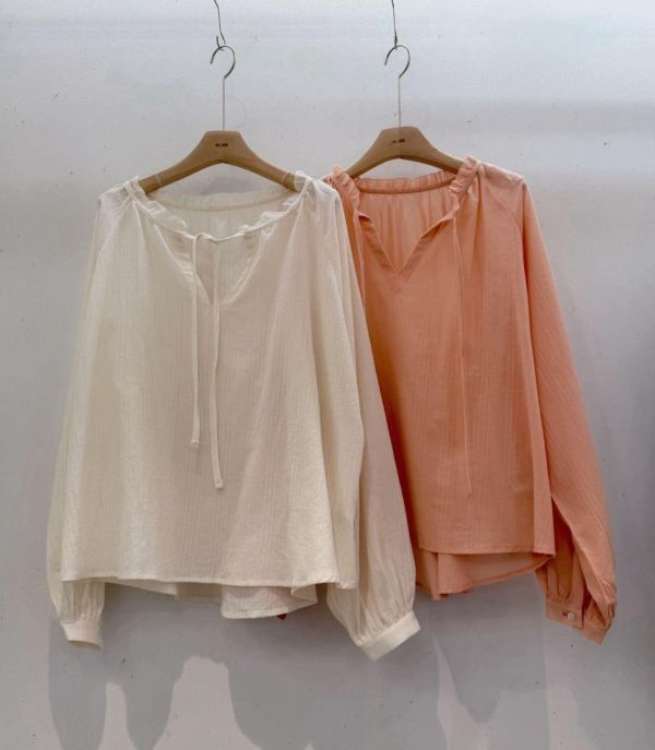 仙氣飄飄-柔美上衣(2色) 