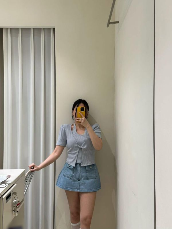 簡約溫柔層次感上衣(4色) 