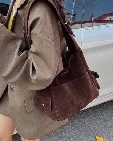 焦糖柔霧麂皮肩背包(3色) 