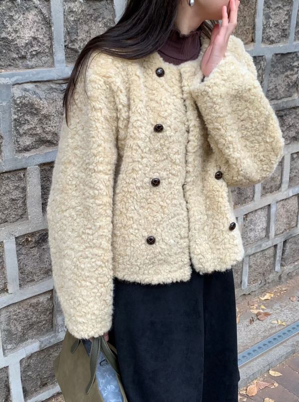 俐落的冬日比例-排扣毛毛外套(2色) 