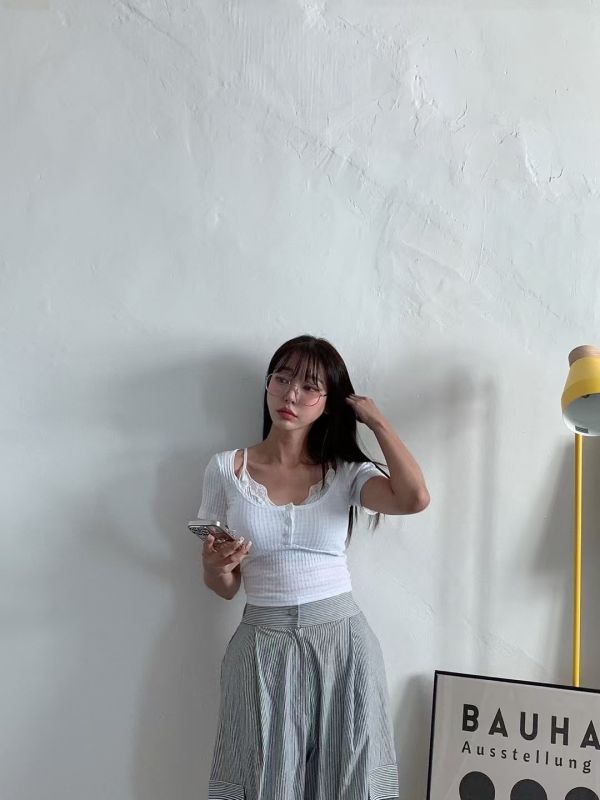 簡約小性感蕾絲背心tee(4色) 