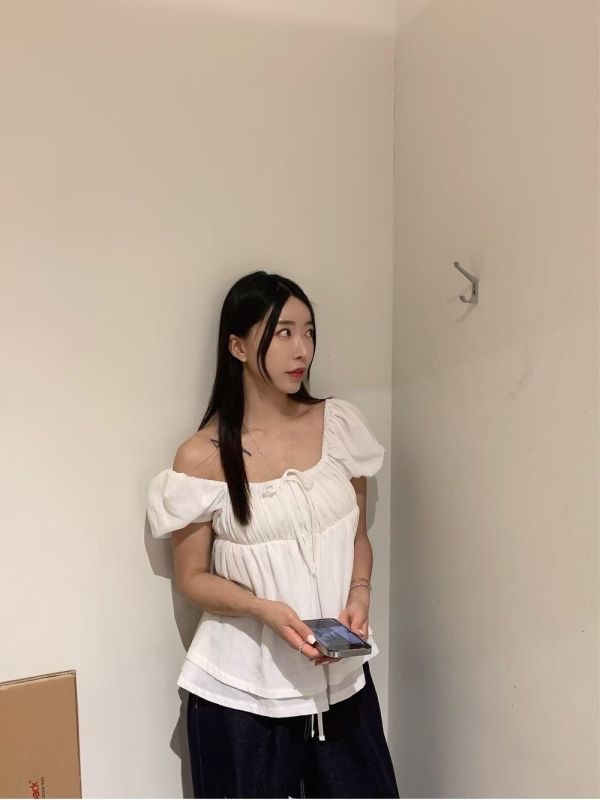 百搭渡假風小澎袖方領衫(4色) 