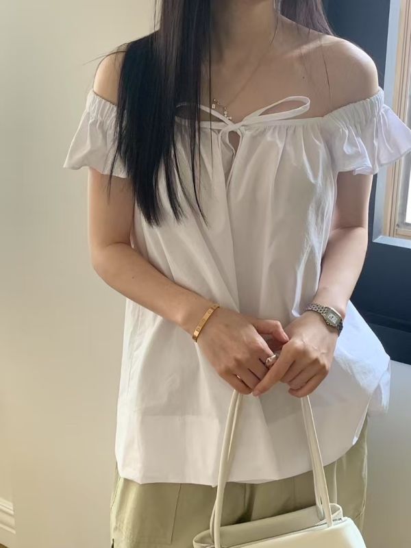 2穿小優雅蝴蝶結背心(也可以一字領 3色) 