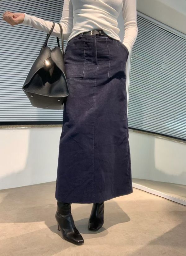 秋冬的時髦質感-皮帶燈芯絨裙(2色) 