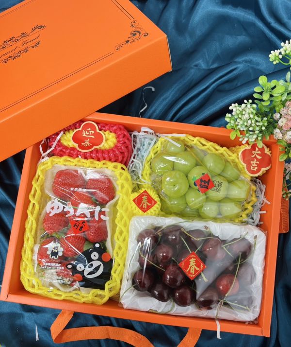 <年節禮盒>S069櫻莓香頌禮盒 