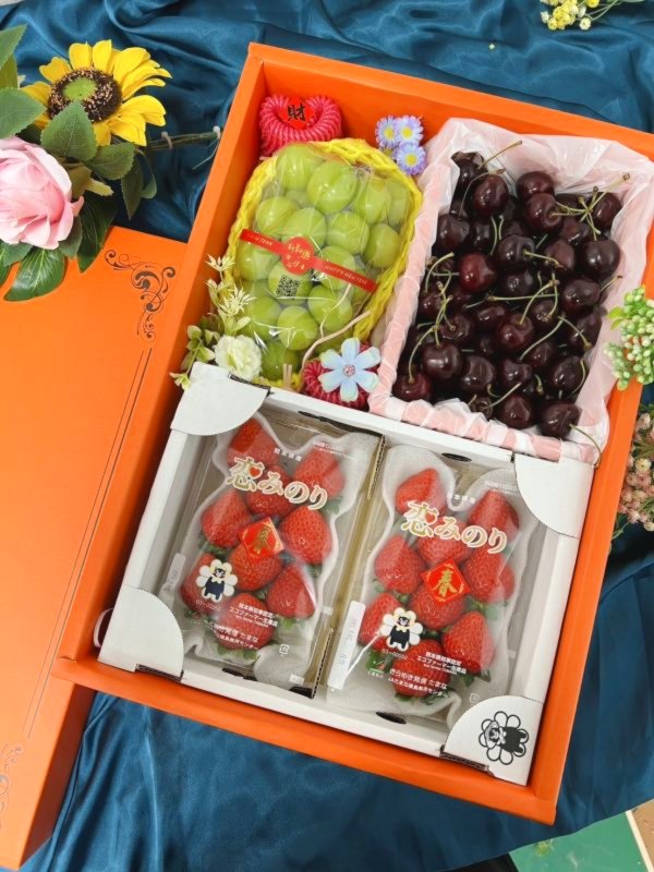 <年節禮盒>S069櫻莓香頌禮盒 