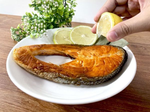 <當日配送>厚切智利鮭魚 