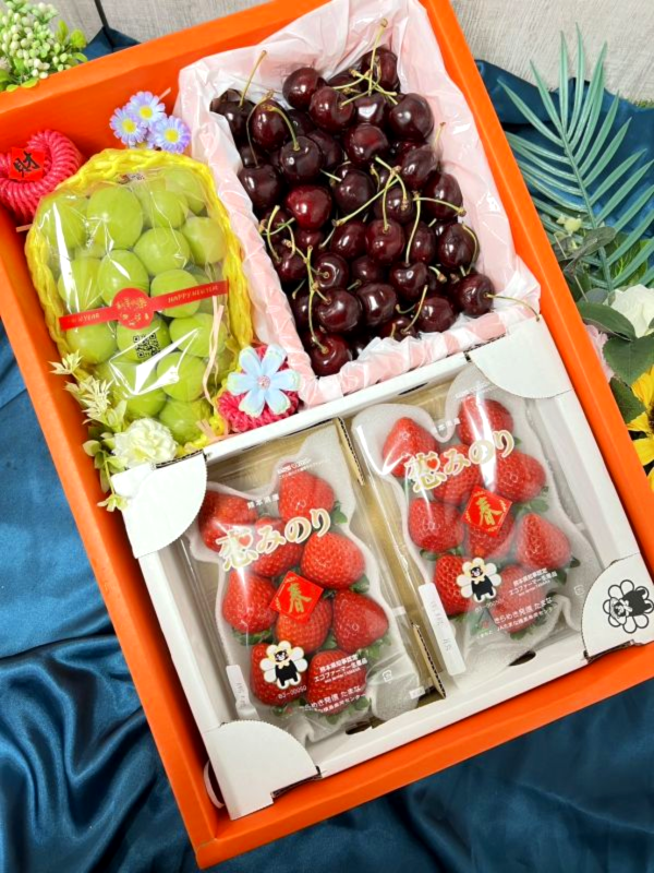 <年節禮盒>S069櫻莓香頌禮盒 