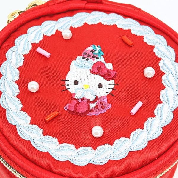 Hello Kitty 草莓蛋糕化妝包／收納包 