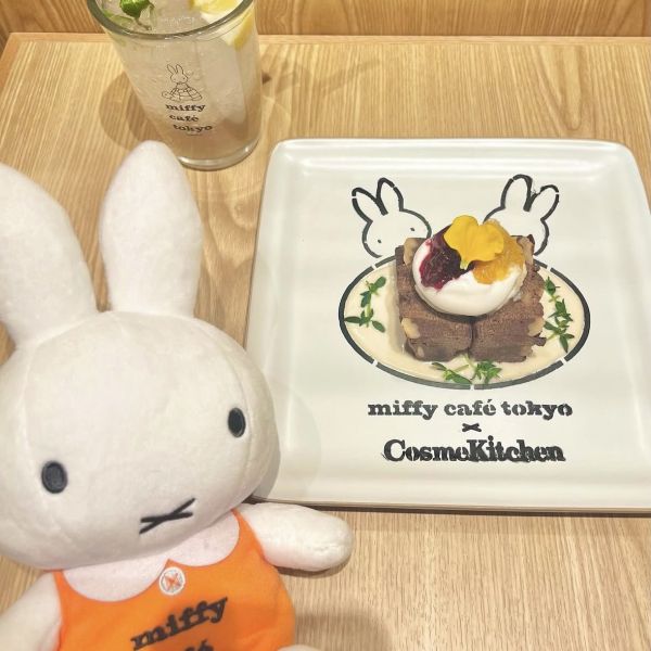Miffy café Tokyo 限定 玩偶/吊飾 