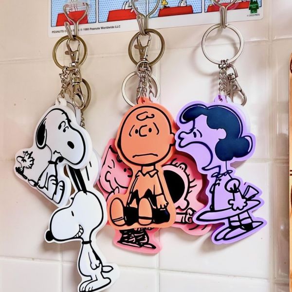 PEANUTS cafe 壓克力矽膠大鑰匙圈 