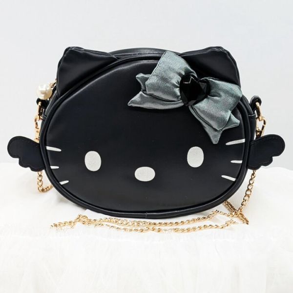 Hello Kitty 金屬質感蝴蝶結側背包（羽翼款） 