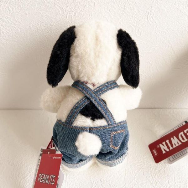 EDWIN X PEANUTS 丹寧吊帶褲史努比/歐拉夫玩偶 