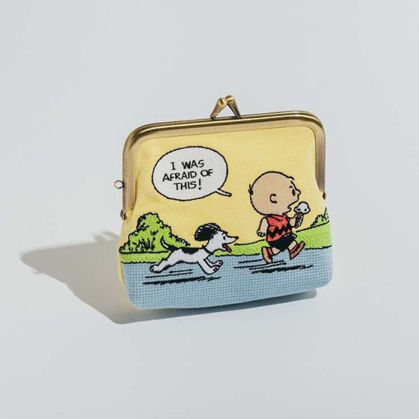 Museum復古史努比和查理散步刺繡珠扣口金包(黃) 