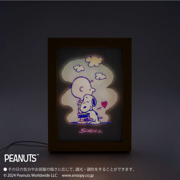 Peanuts 史努比75週年  擁抱查理可調色相框LED夜燈 