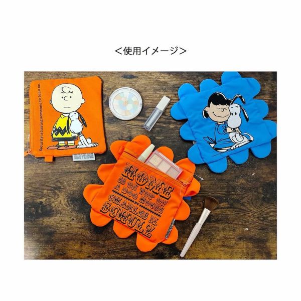 PEANUTS 花朵造型抱枕收納包 