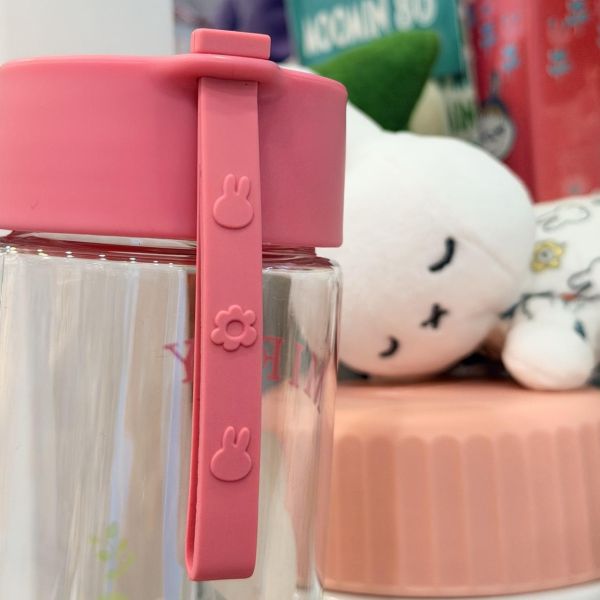Miffy 草莓透明水瓶 300 ML 