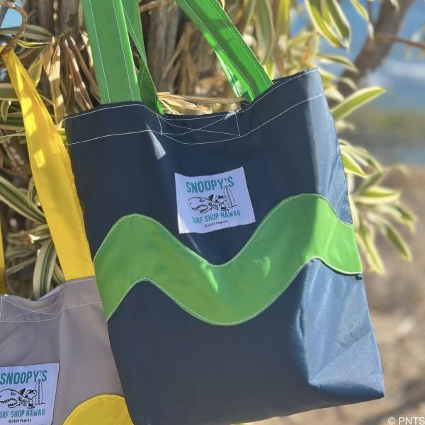 Snoopy Surf Shop 夏威夷限定．衝浪波浪帆布袋 