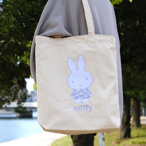 miffy 淡雅花朵刺繡帆布托特包 