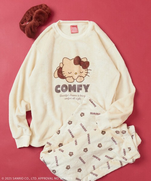HELLO KITTY FREAK’S STORE 限定 秋冬居家睡衣組 