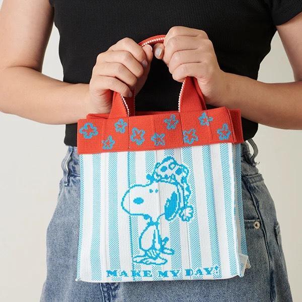 SNOOPY「MAKE MY DAY!」限定針織迷你托特包 