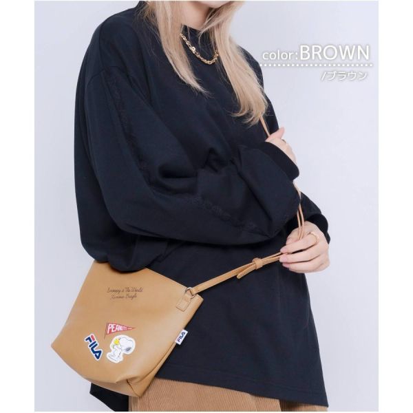 SNOOPY × 日本FILA 聯名迷你斜背包 