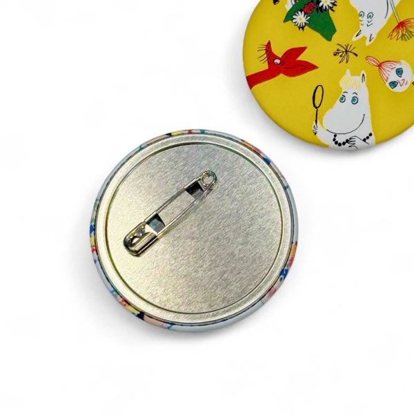 朵貝與姆明展 錫製徽章 