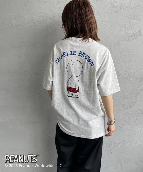 PEANUTS x JEANS FACTORY 特別訂製 查理布朗刺繡T恤 (米灰款) 